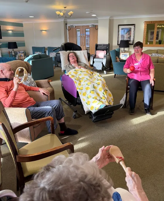 singing-for-the-brain-new-fairholme-care-home